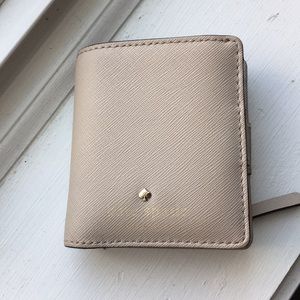 Beige Kate spade small wallet
